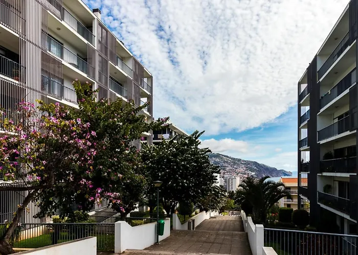 Acacia By Atlantica Daire